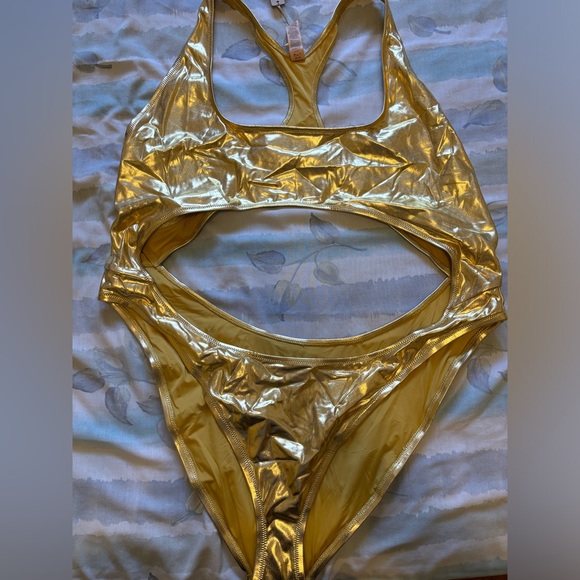 SKIMS Metallic Swim Cut Out Monokini NWT - Picture 3 of 4